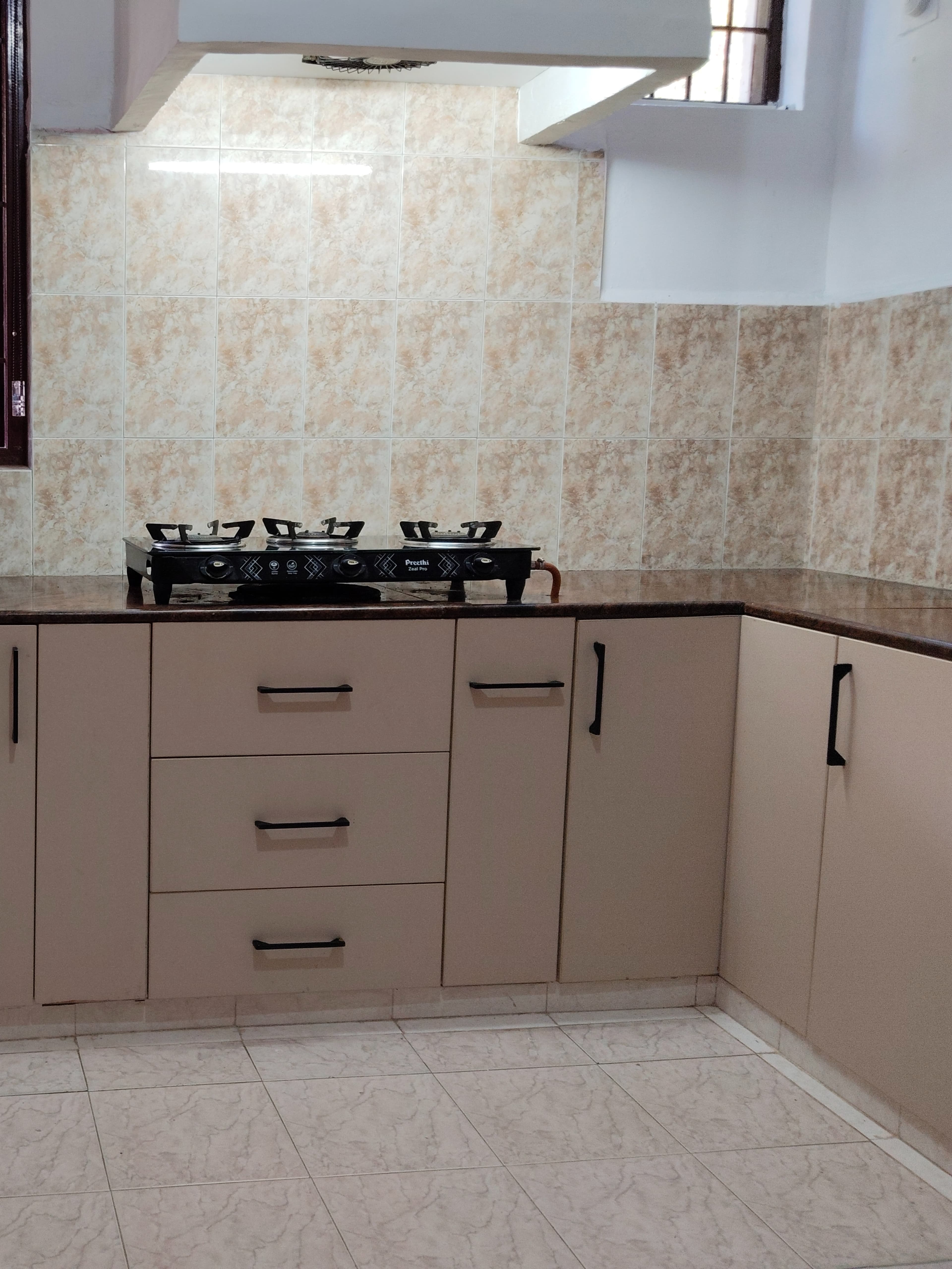 L shaped kitchen