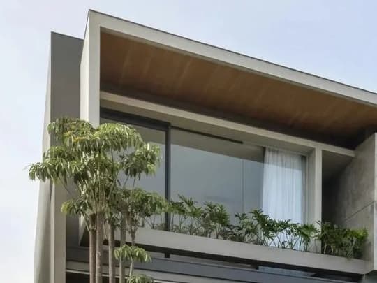 Amalgamation of VOX ceilings, Stonelam cladding and glass for good internal lighting